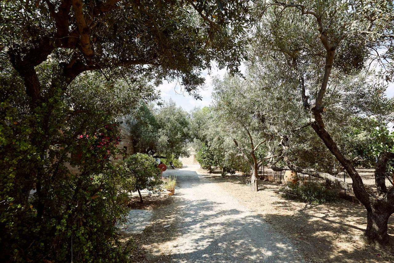 Nikolaou Art Residence Aegina Eksteriør bilde