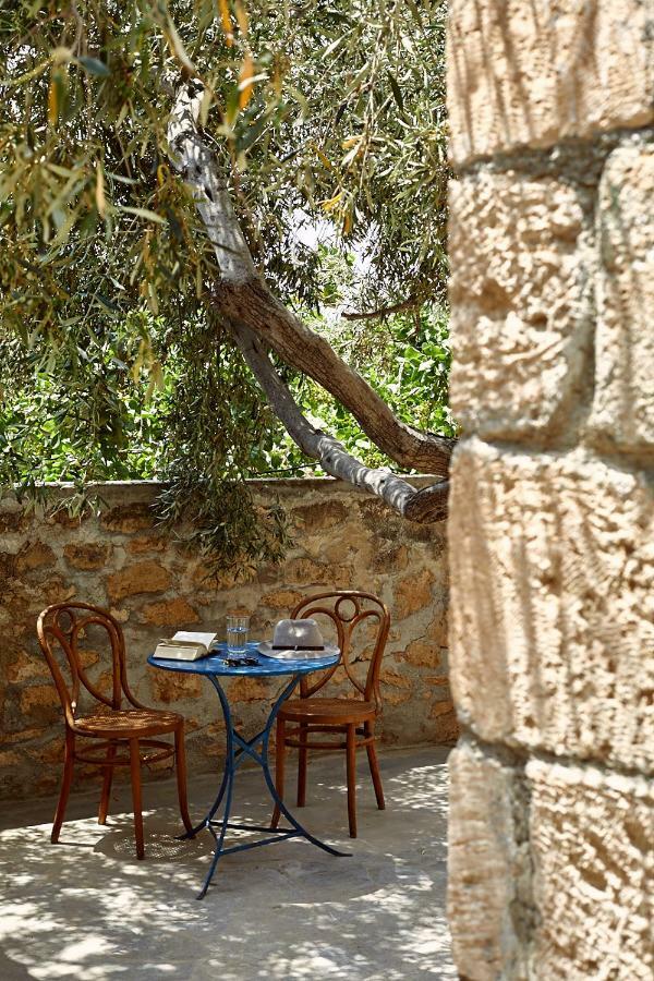 Nikolaou Art Residence Aegina Eksteriør bilde